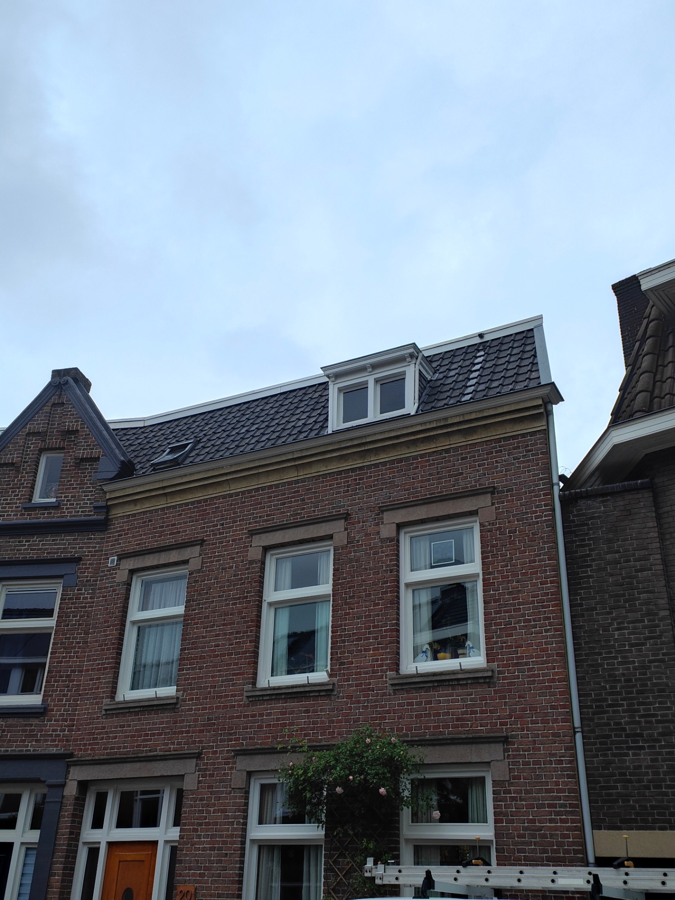 Vakkundig pannendak door Meisters Dakwerken